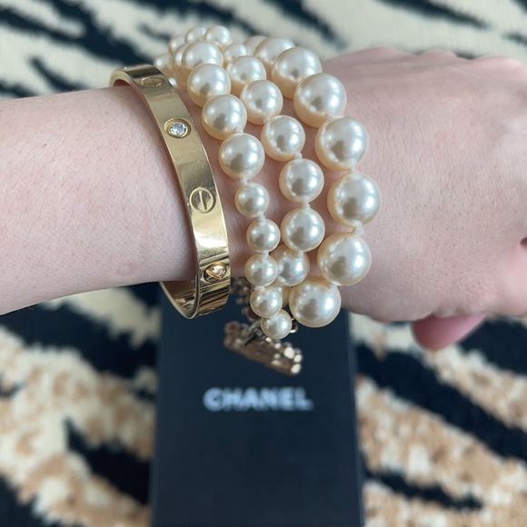 Chanel Triple pearl bracelet - Picture 5 of 5